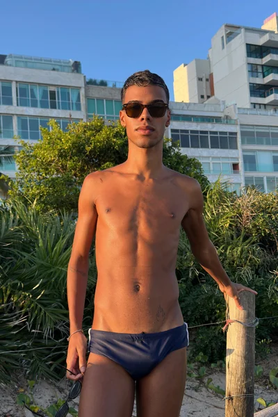 Bryan (21 años) — São Paulo, Brasil - 6