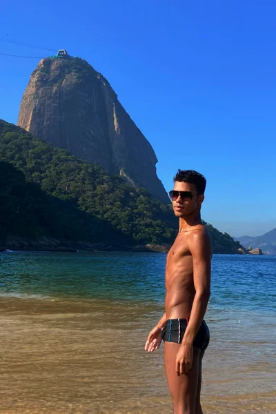 Bryan (21 años) — São Paulo, Brasil - 4