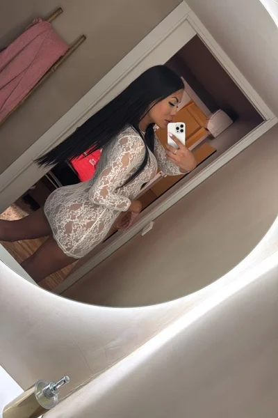 Delfina (28 años) — Palermo, Argentina - 5