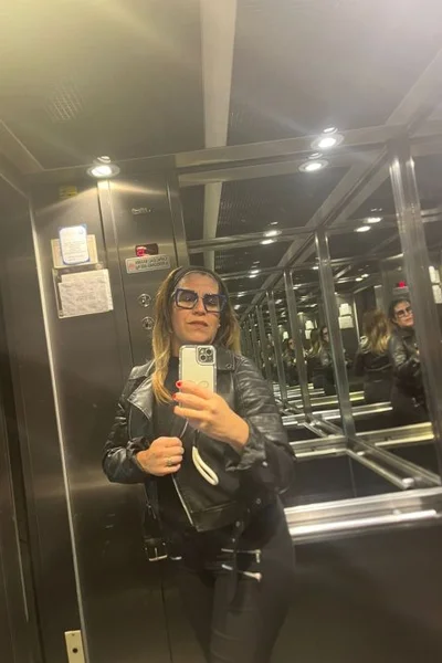 Gina (37 anos) — Pilar, Argentina - 16