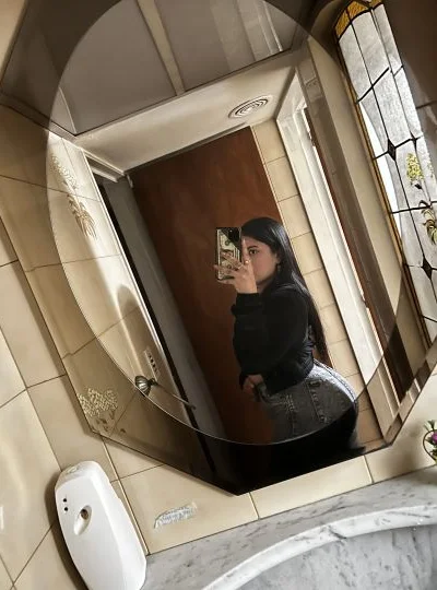 Mikeyla (24 years) — Rosario, Argentina - 16