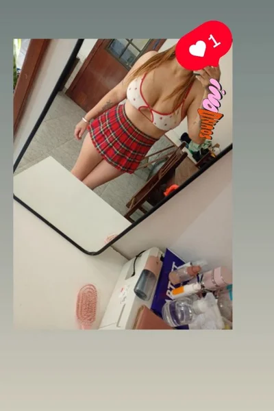 Laly (26 años) — Avellaneda, Argentina - 23