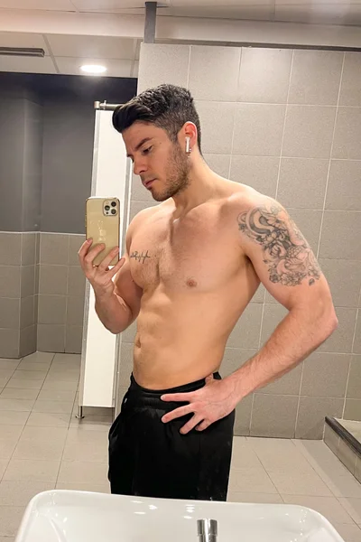 Criss (29 years) — Madrid / Madrid