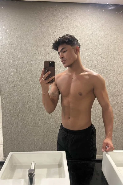 Guilherme (19 anos) — São Paulo, Brasil - 11
