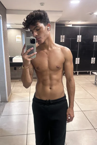 Guilherme (19 anos) — São Paulo, Brasil - 9