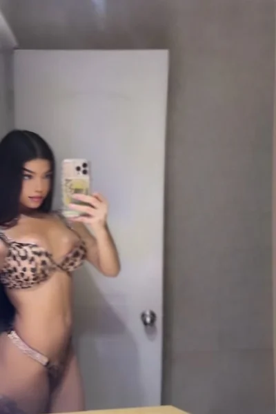 TOKYO ROMO (19 años) — Recoleta, Argentina - 32