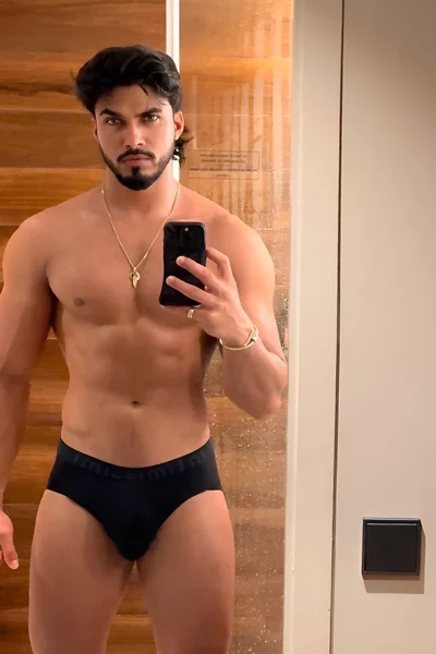 Nicco (34 años) — Madrid, España - 18