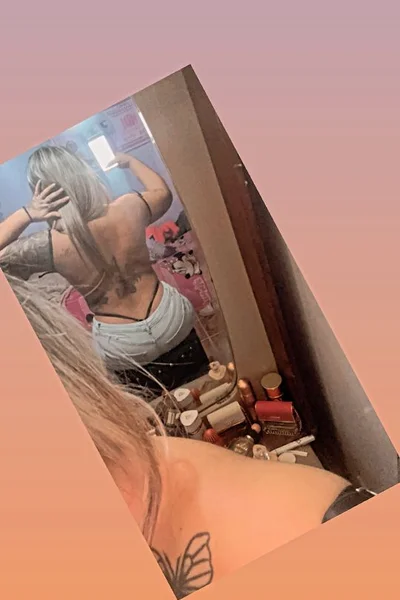 Yazmin (26 years) — Tigre, Argentina - 1