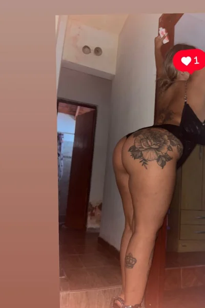 Yazmin (26 years) — Tigre, Argentina - 10