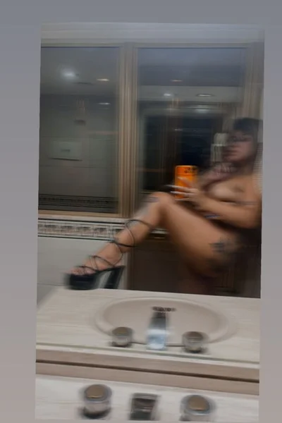 Yazmin (26 years) — Tigre, Argentina - 11