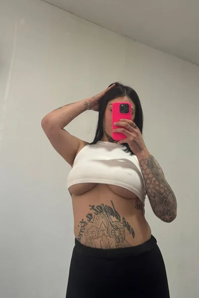 Milena (23 años) — Lanús, Argentina - 3