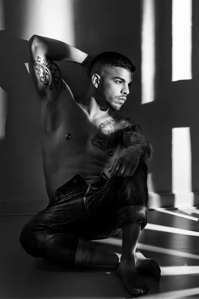 Cristian (27 anos) — Madrid, España - 13