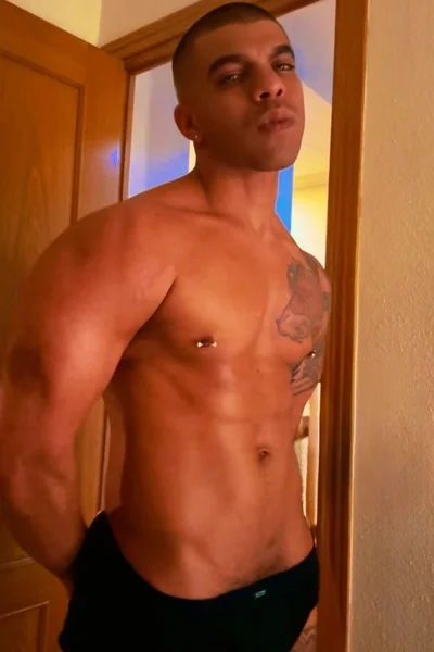 Cristian (27 anos) — Madrid, España - 24