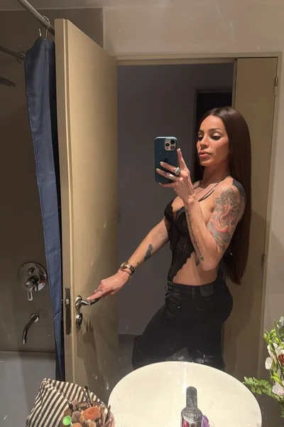 Alma (39 años) — Las Cañitas, Argentina - 426