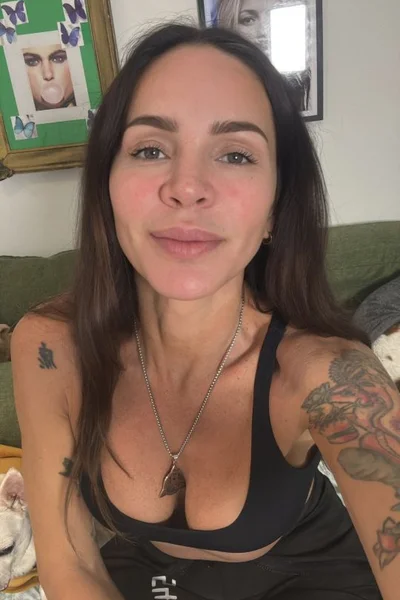 Alma (39 años) — Las Cañitas, Argentina - 331