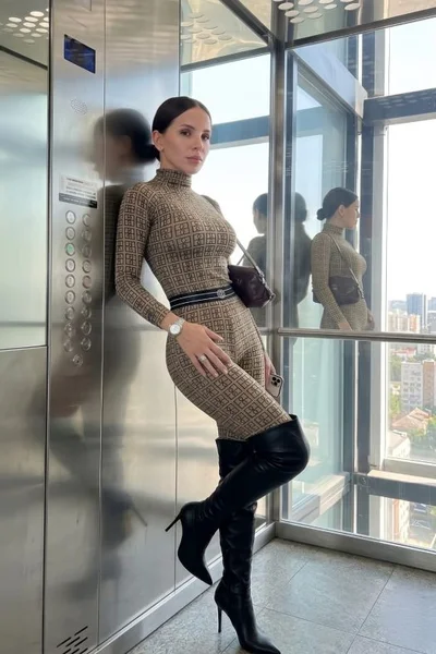 Alma (39 años) — Las Cañitas, Argentina - 314