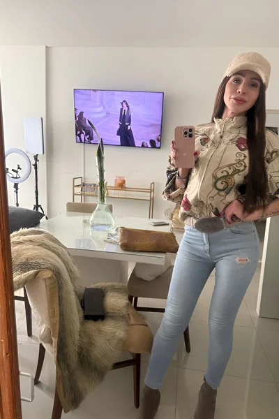 Alma (39 años) — Las Cañitas, Argentina - 13