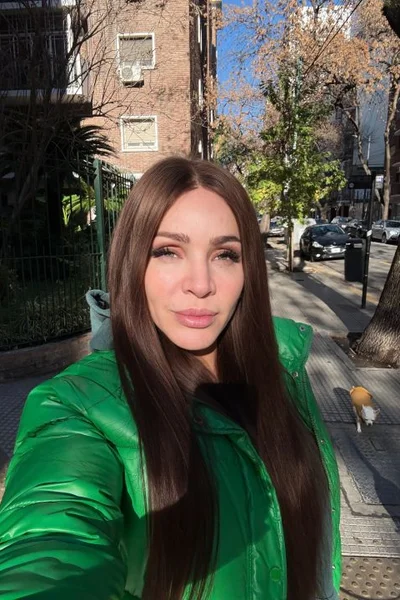 Alma (39 años) — Las Cañitas, Argentina - 306