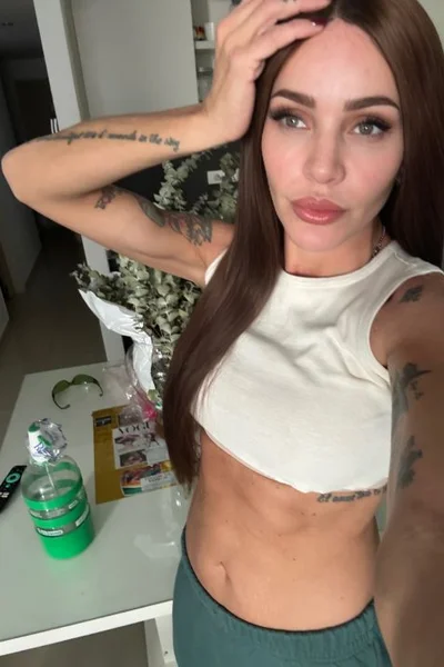 Alma (39 años) — Las Cañitas, Argentina - 309