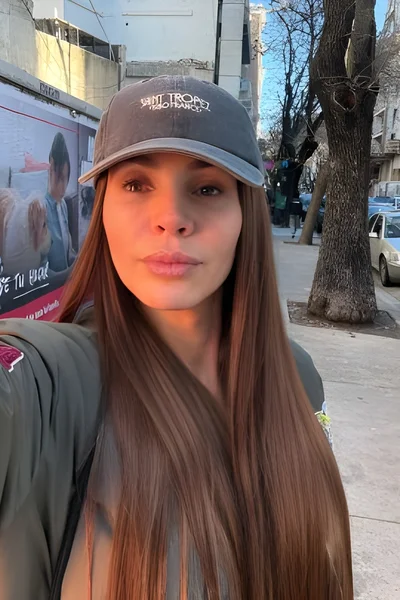 Alma (39 años) — Las Cañitas, Argentina - 125