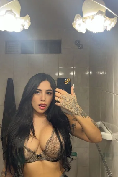 Genesis (25 anos) — Confluencia, Argentina - 38