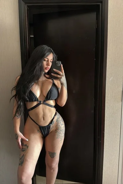 Genesis (25 anos) — Confluencia, Argentina - 31