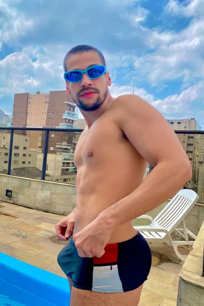 Vicente (27 anos) — São Paulo, Brasil - 8