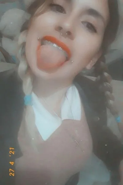 Ailen (23 anos) — Luján, Argentina - 20