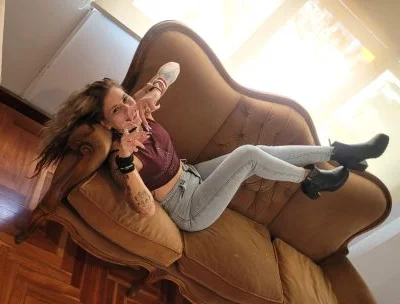 Ailen (23 anos) — Luján, Argentina - 98