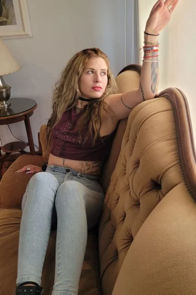 Ailen (23 anos) — Luján, Argentina - 104
