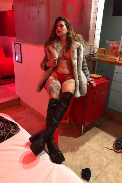 Ailen (23 anos) — Luján, Argentina - 38