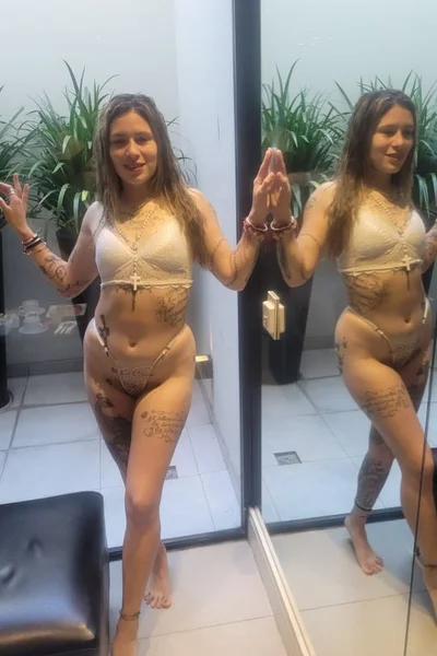 Ailen (23 anos) — Luján, Argentina - 116