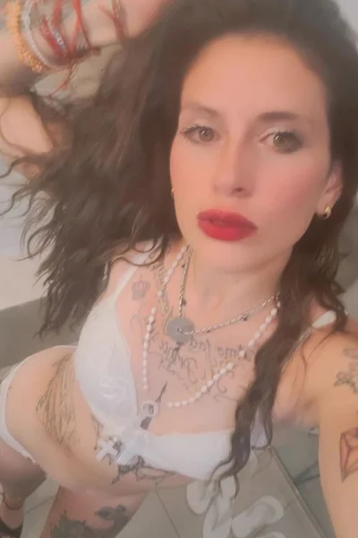 Ailen (23 anos) — Luján, Argentina - 178