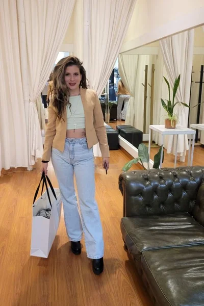 Ailen (23 anos) — Luján, Argentina - 137
