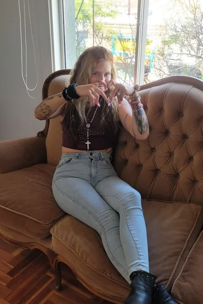 Ailen (23 anos) — Luján, Argentina - 106