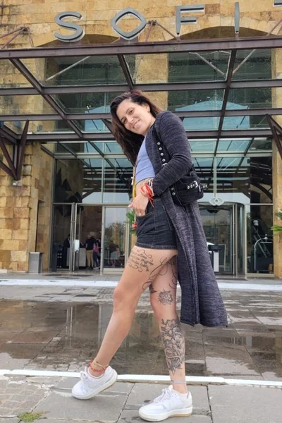 Ailen (23 anos) — Luján, Argentina - 163