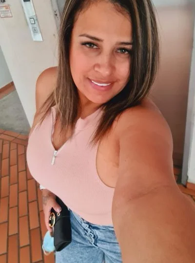 Betzabeth (28 años) — Bilbao, España - 52