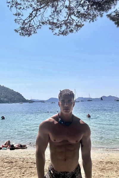 Eloy (29 años) — Madrid, España - 17