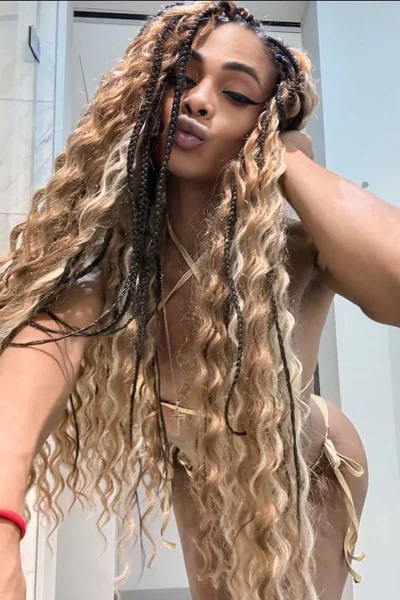 Adhara Foxxy (27 anos) — Benidorm, España - 15