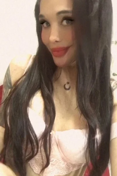 Nicole y Victoria (28 years) — Palermo, Argentina - 59