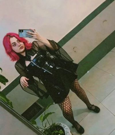 Lilith (23 anos) — Caballito, Argentina - 10
