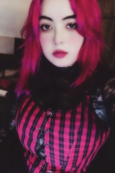 Lilith (23 anos) — Caballito, Argentina - 9
