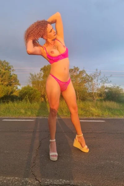 Zade (25 años) — Malvinas Argentinas, Argentina - 7