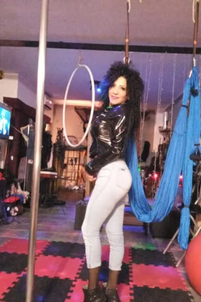 Dana (53 años) — Microcentro, Argentina - 32