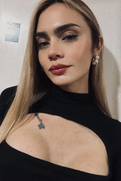 Ambar Fox (26 años) — Capital Federal, Argentina - 17