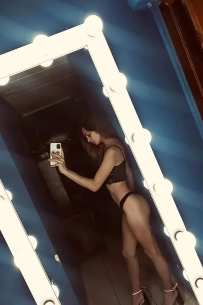 Ambar Fox (26 años) — Capital Federal, Argentina - 27