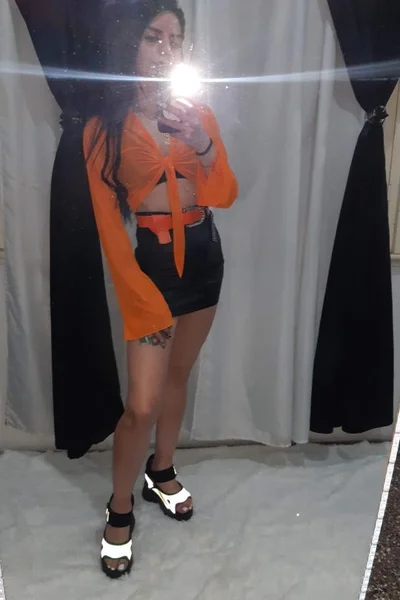 Renata (28 años) — Prado, Uruguay - 3