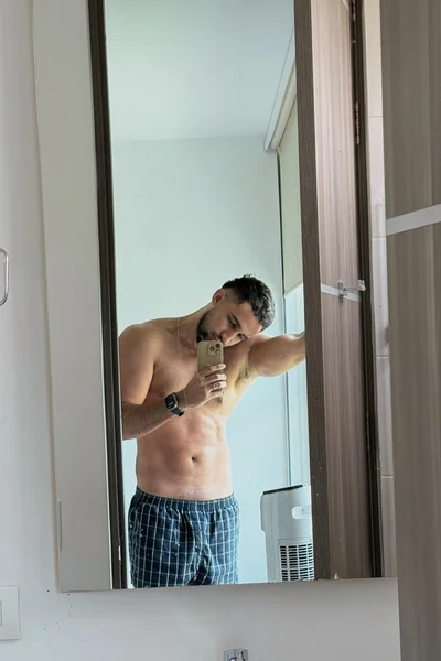 Armando (25 years) — Ciudad de México, México - 7