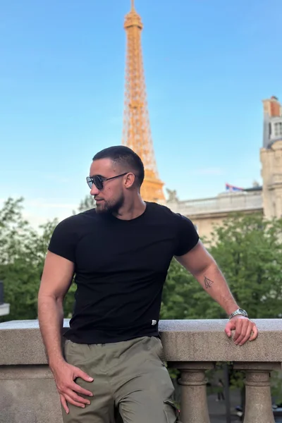 Armando (25 years) — Ciudad de México, México - 10