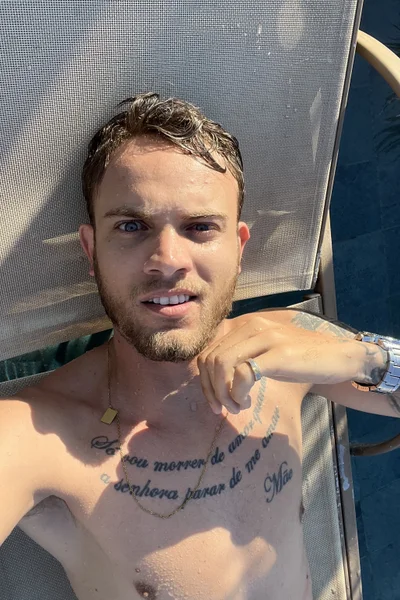 Danilo (26 anos) — Rio de Janeiro, Brasil - 11